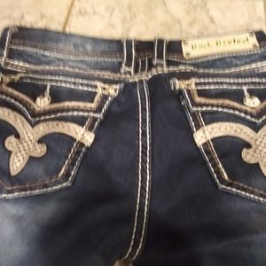 Rock revival size 29